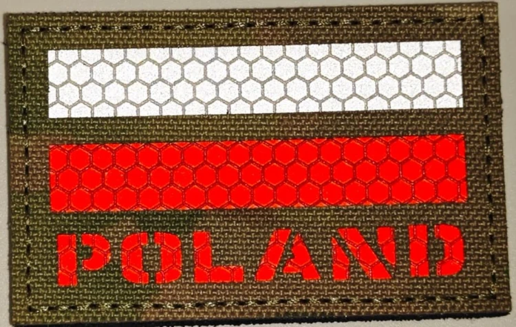 Emblemat laser poland - w świetle.jpeg