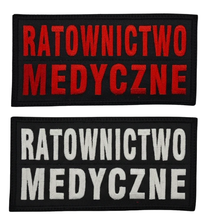 Emblemat RATOWNICTWO MEDYCZNE - nitka czerwona oraz brudna biel + czarne tło + czarna ramka
